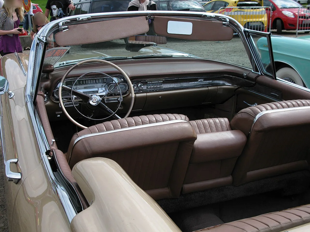 Cadillac Eldorado Seville / Biarritz, interior