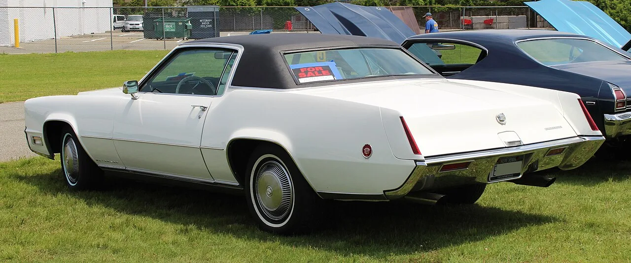 Cadillac Eldorado, rear