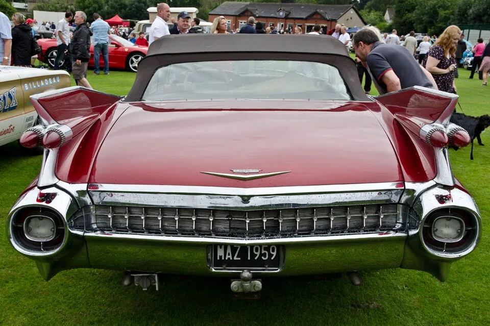 Cadillac Eldorado Brougham, side