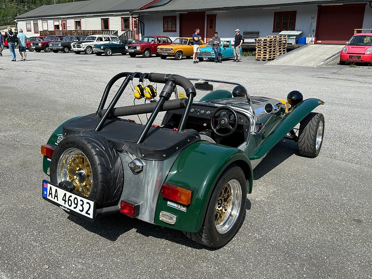 Caterham Seven Series 3 1600GT, rear