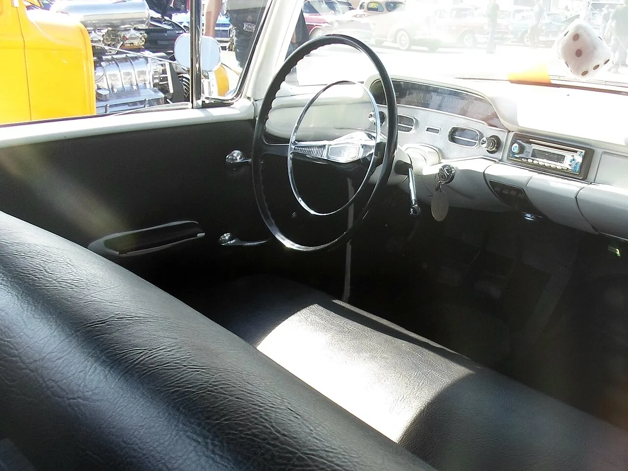 Chevrolet Biscayne, interior