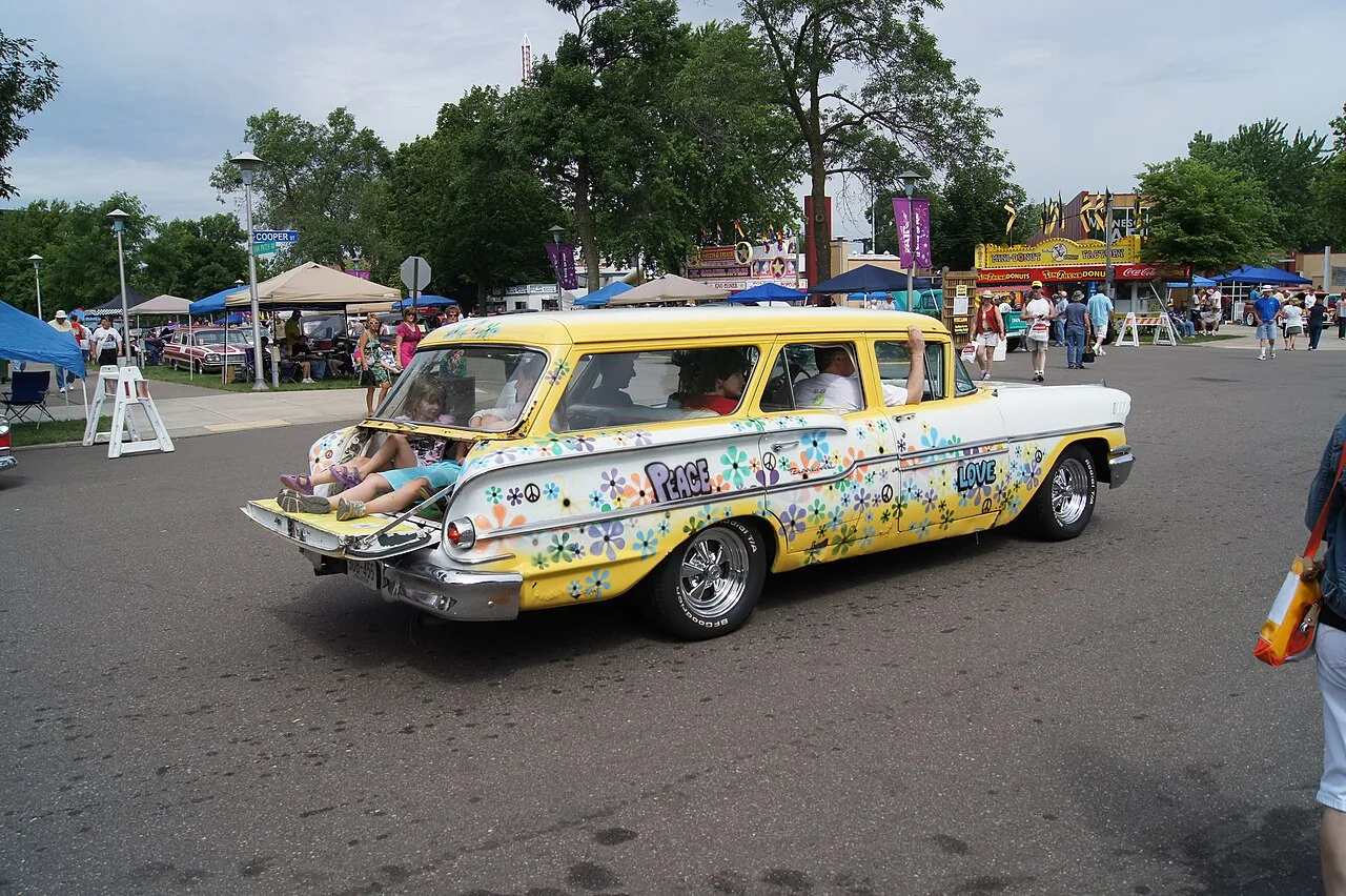 Chevrolet Brookwood, rear
