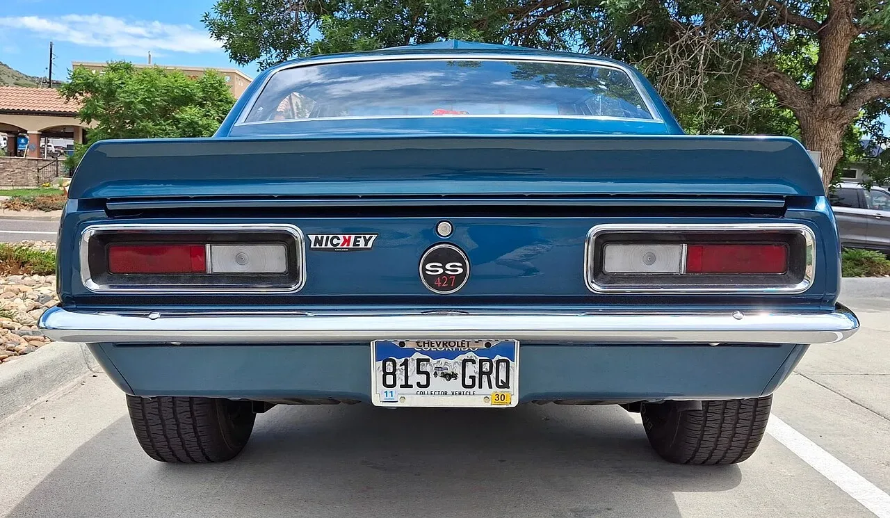 Chevrolet Camaro, rear