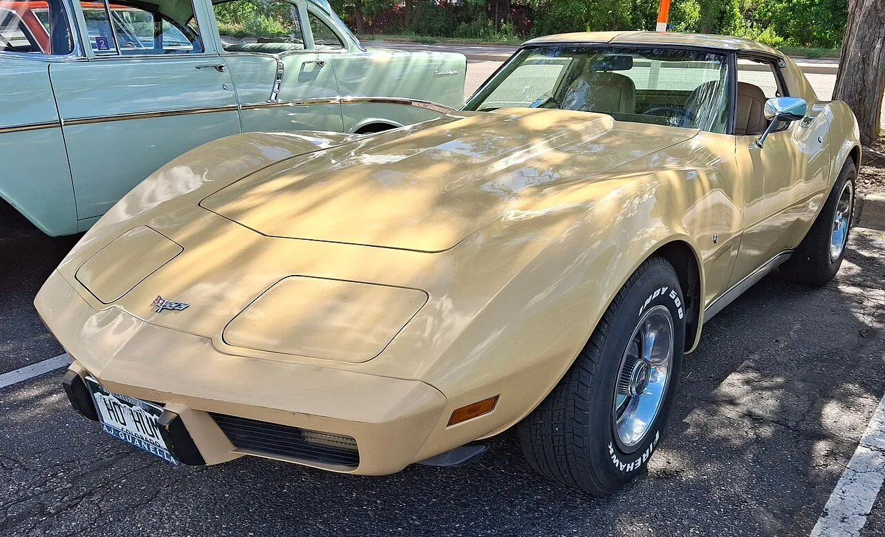 Chevrolet Corvette ZR1, side