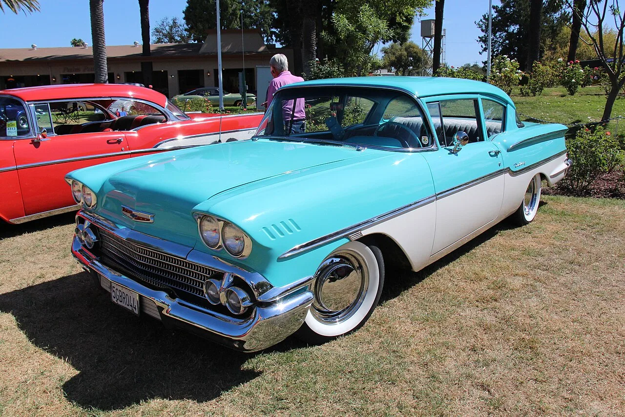 Chevrolet Delray, side