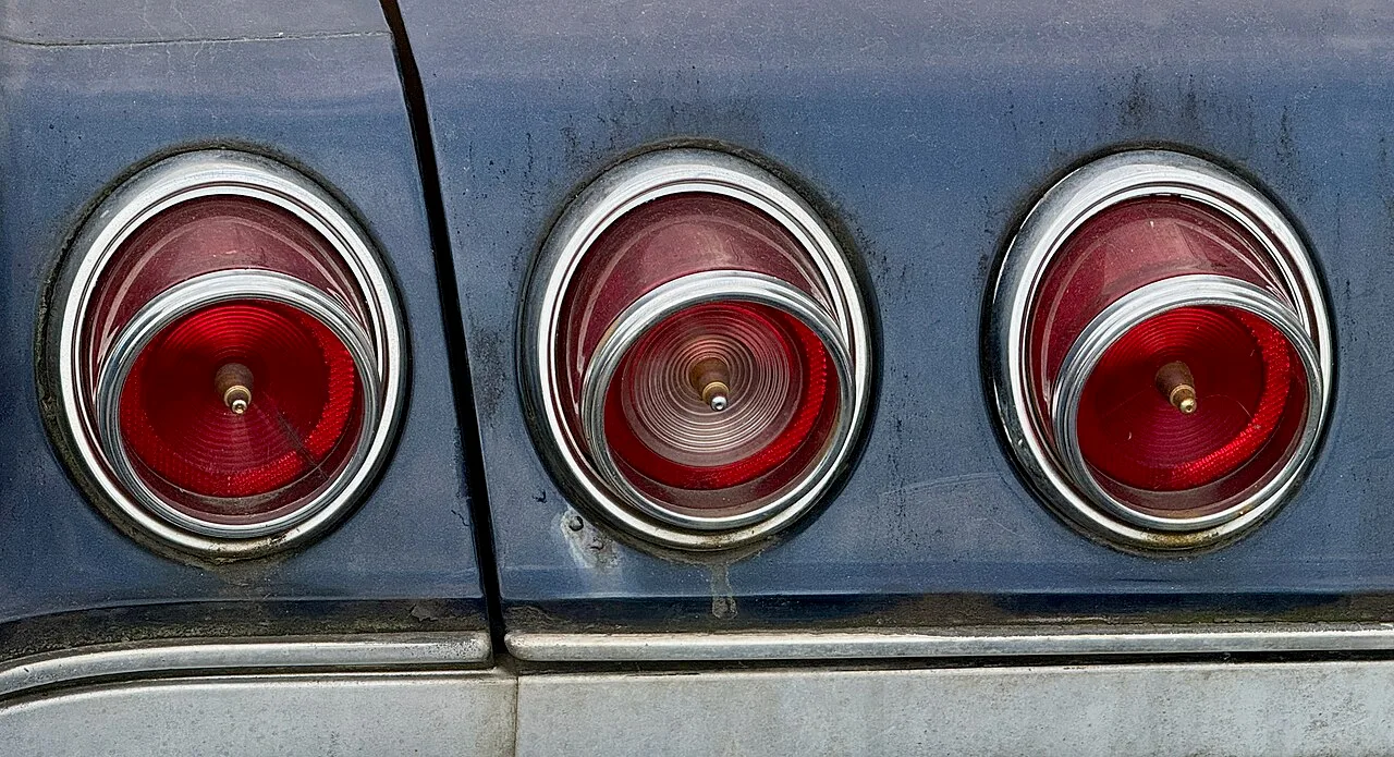Chevrolet Impala fourth generation, rear