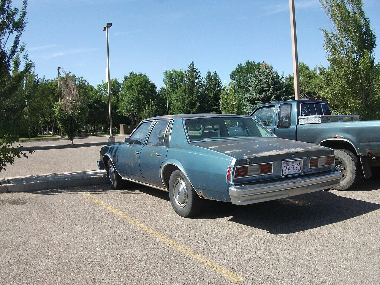 Chevrolet Impala fifth generation, rear