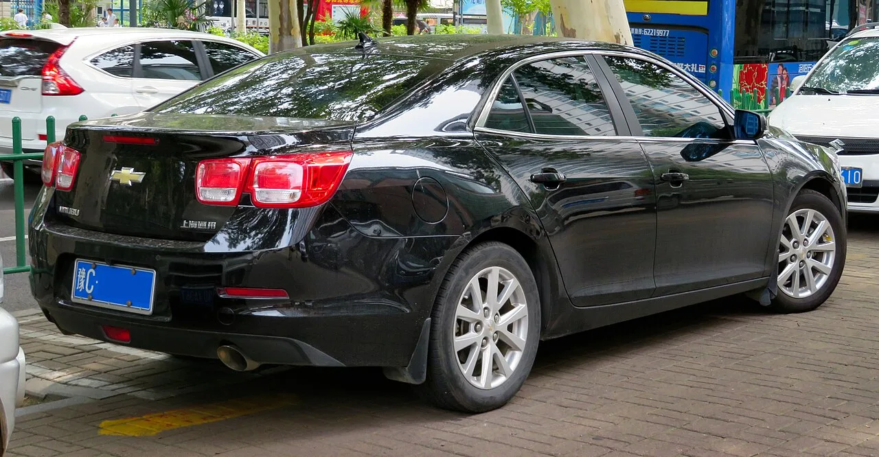 Chevrolet Malibu, rear