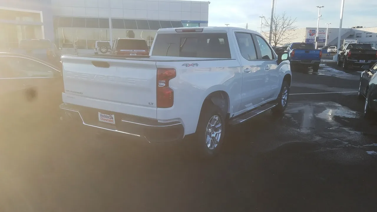 Chevrolet Silverado, rear