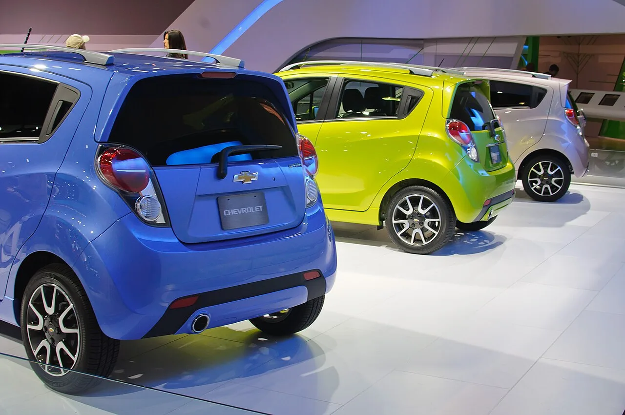 Chevrolet Spark, side