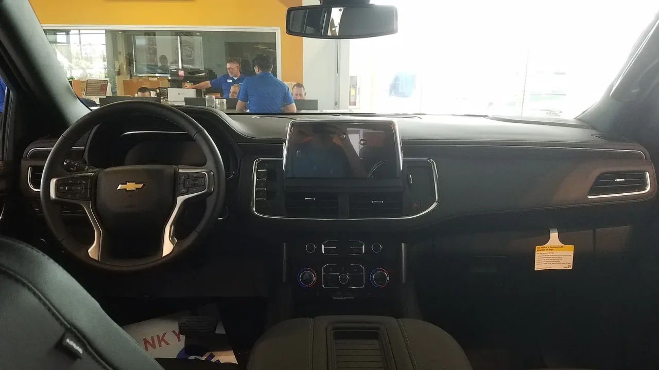Chevrolet Tahoe, interior