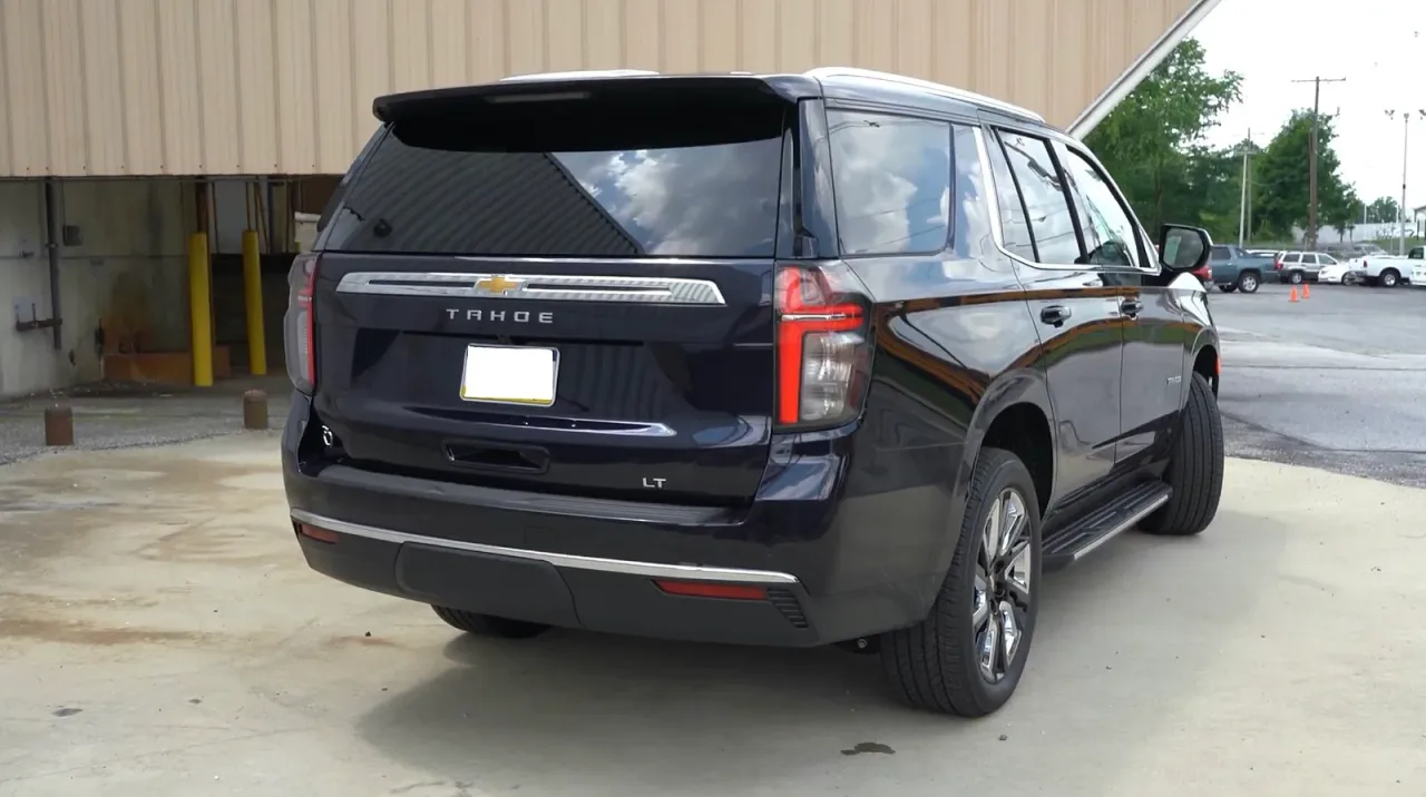Chevrolet Tahoe, rear
