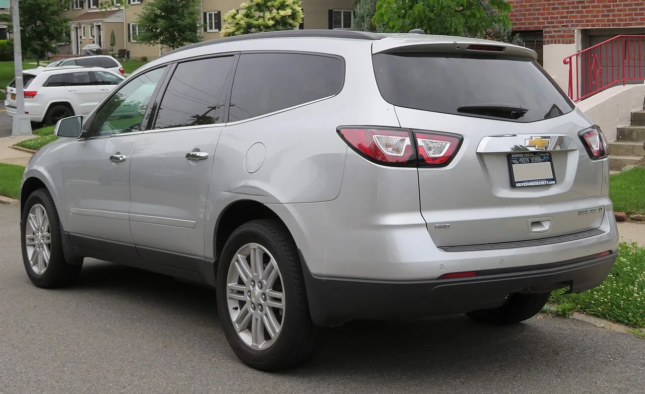 Chevrolet Traverse, rear