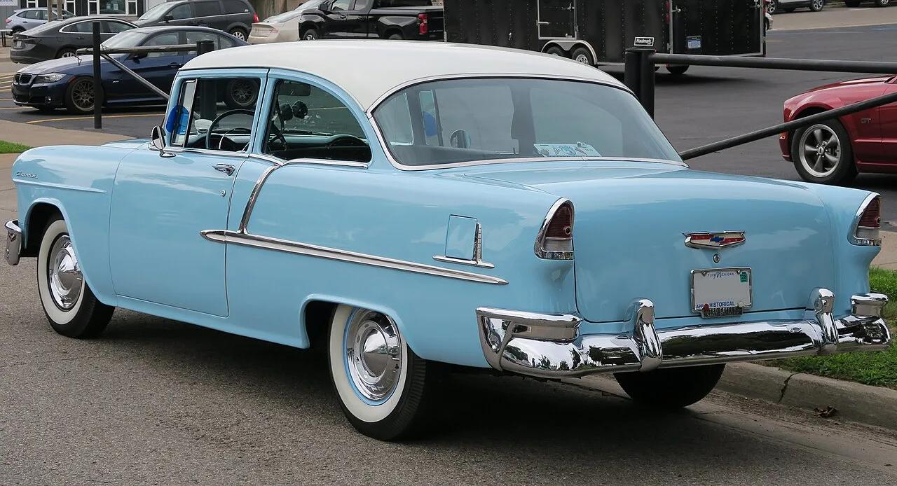 Chevrolet Two-Ten, rear
