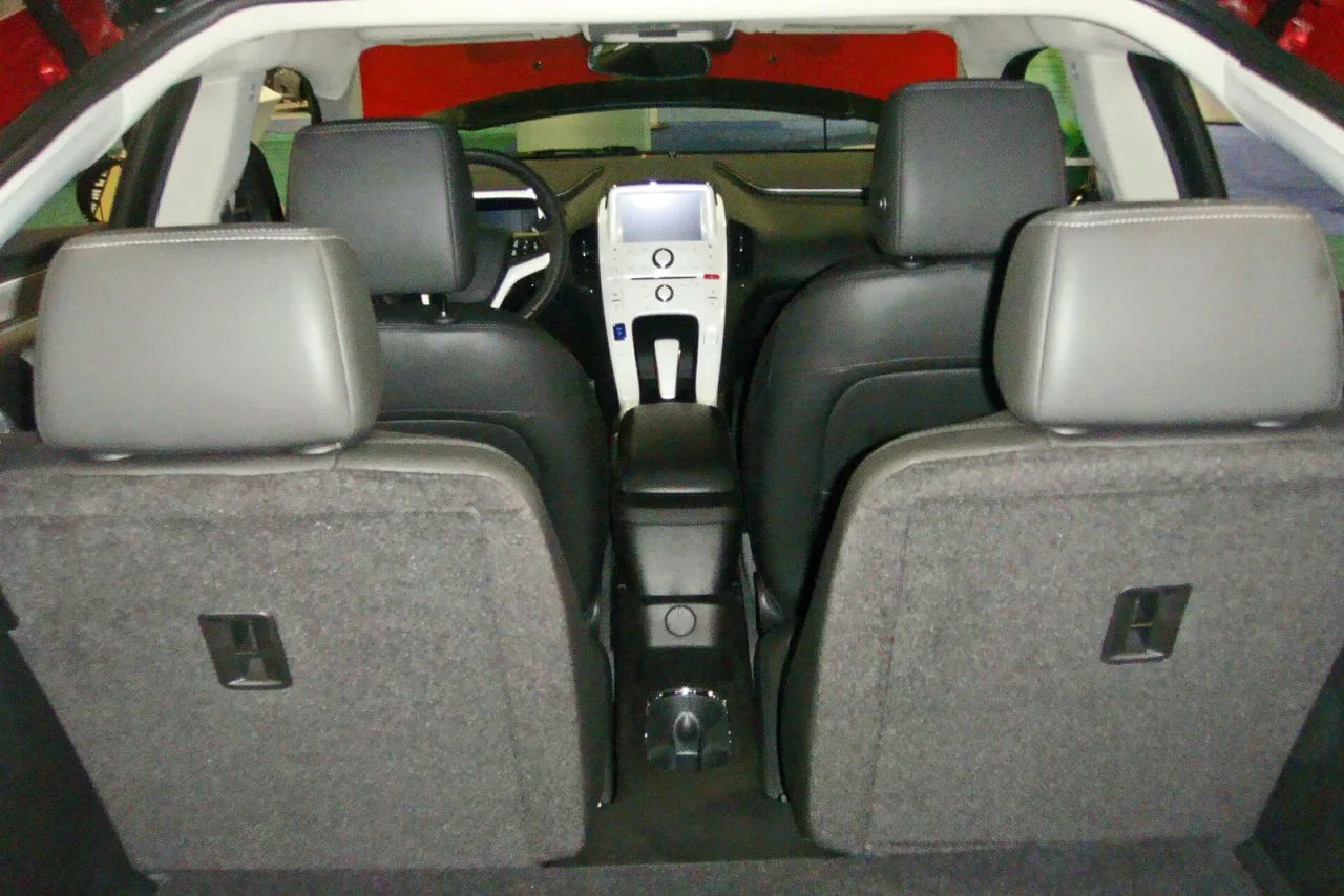 Chevrolet Volt, interior