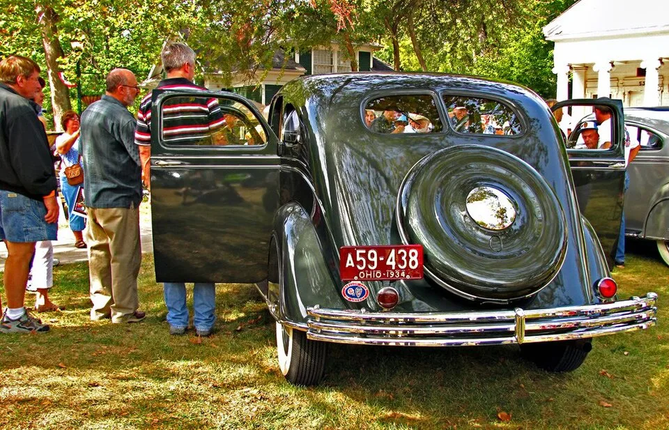 Chrysler Airflow Custom Imperial CW, rear