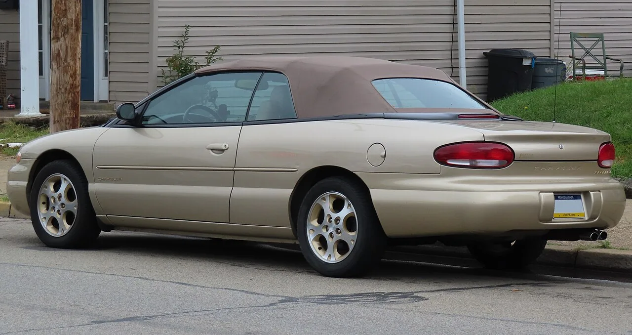 Chrysler Sebring, rear