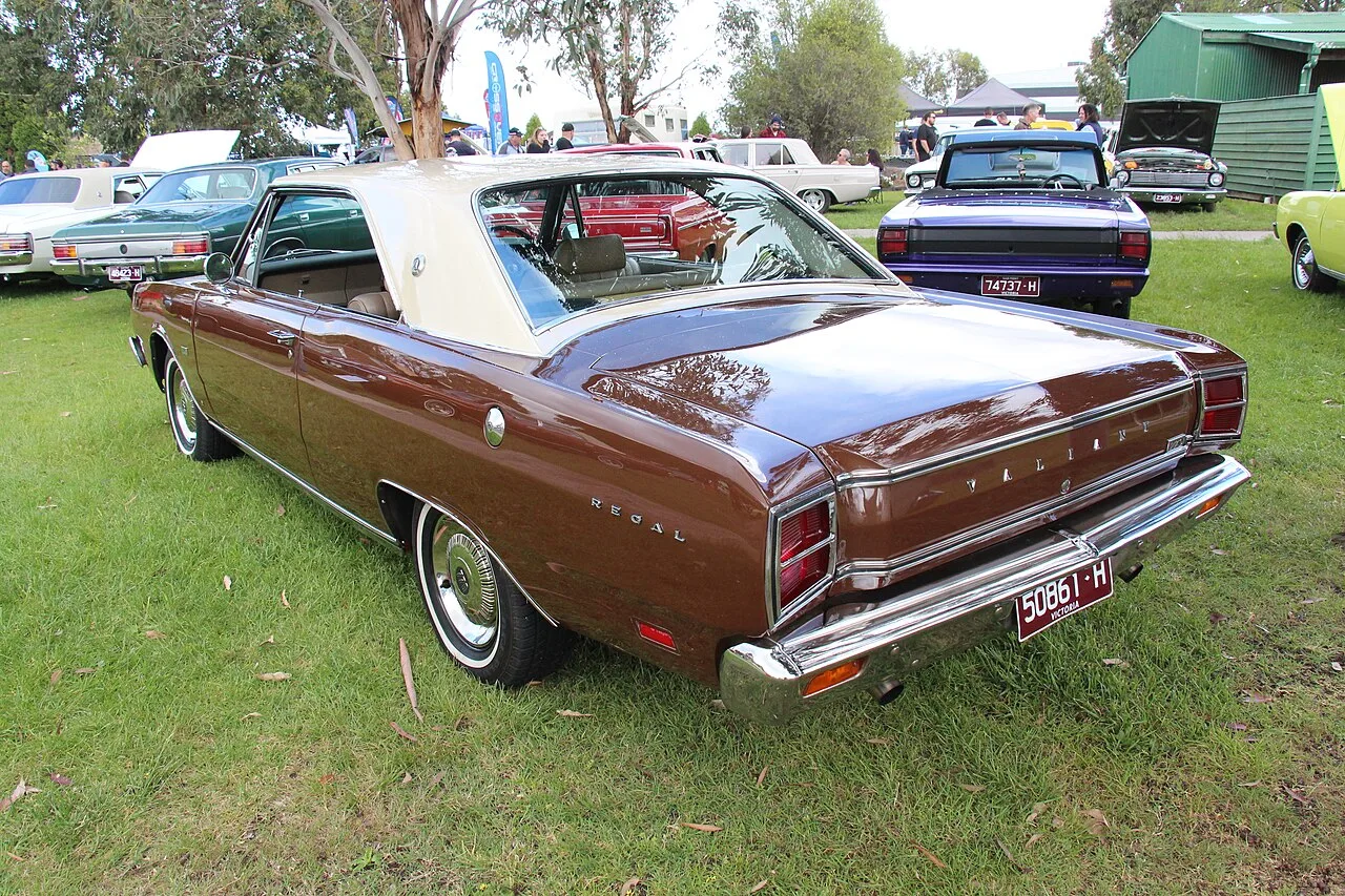 Chrysler Valiant VF, interior