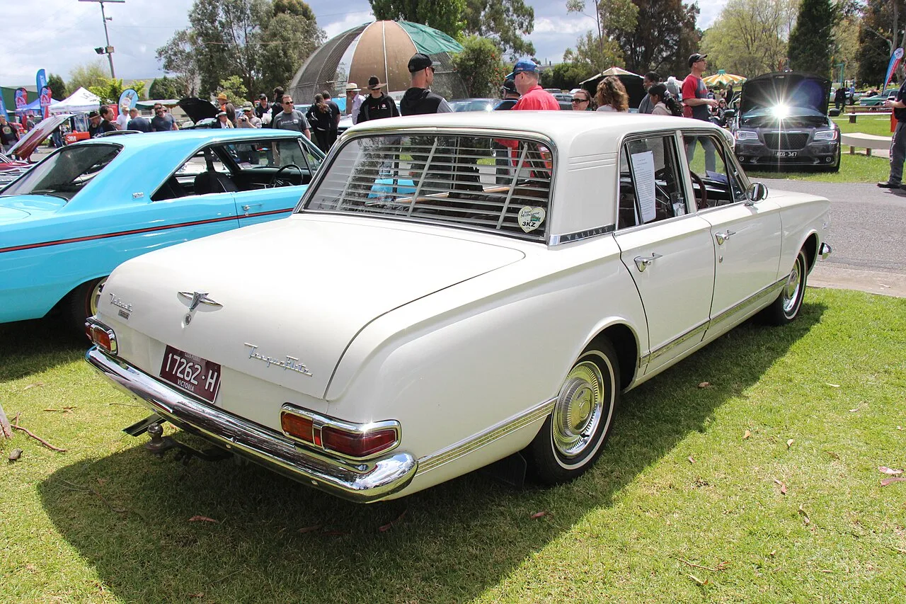 Chrysler Valiant AP5, AP6 and VC, interior
