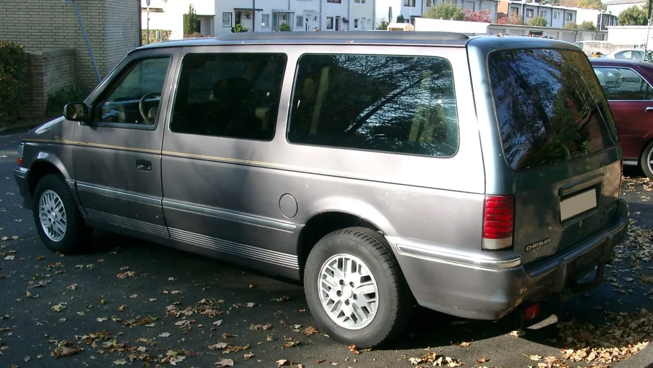 Chrysler Voyager/Town and Country, rear