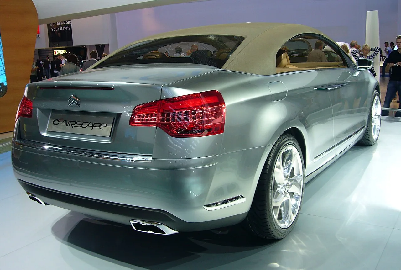 Citroën C5 first generation DC / DE, rear