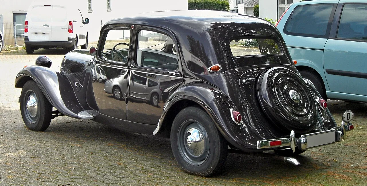 Citroën Traction Avant, rear