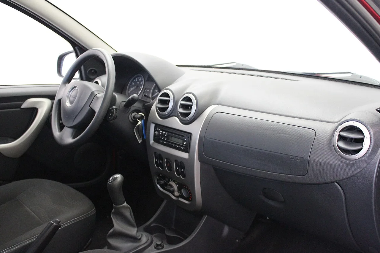 Dacia Sandero, interior
