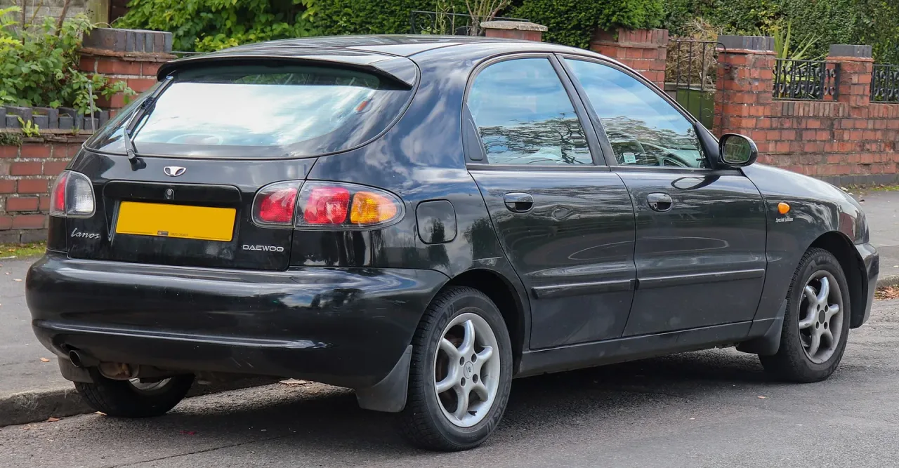 Daewoo Lanos, rear