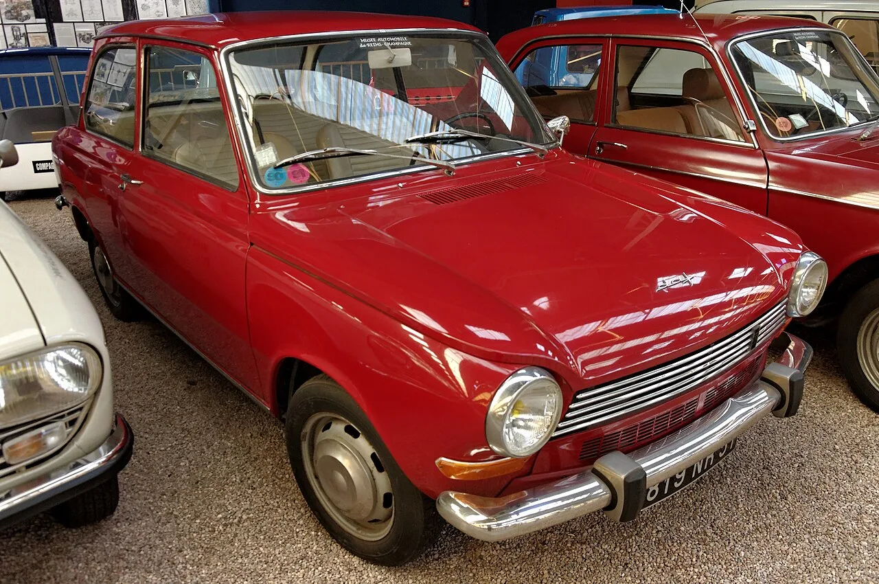 DAF 55, rear