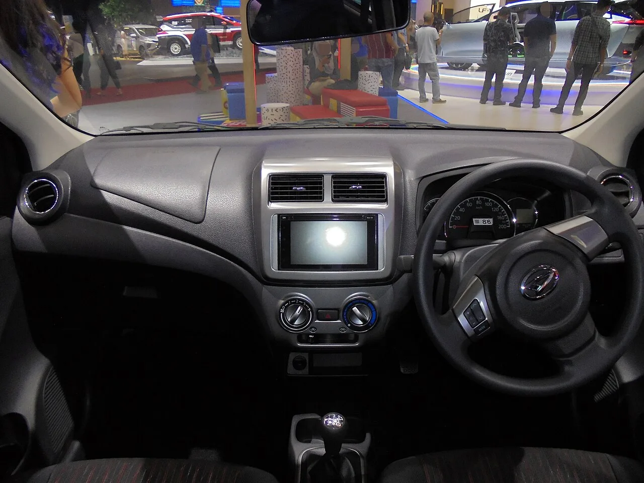 Daihatsu Ayla / Toyota Agya / Wigo / Perodua Axia B100, interior