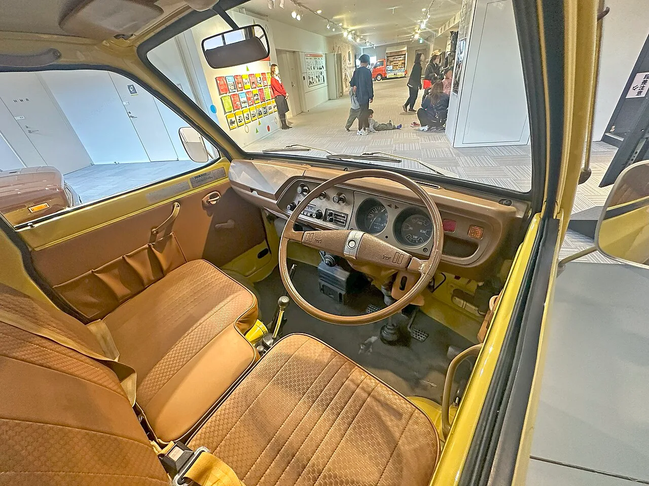 Daihatsu Hijet S38/S40, interior