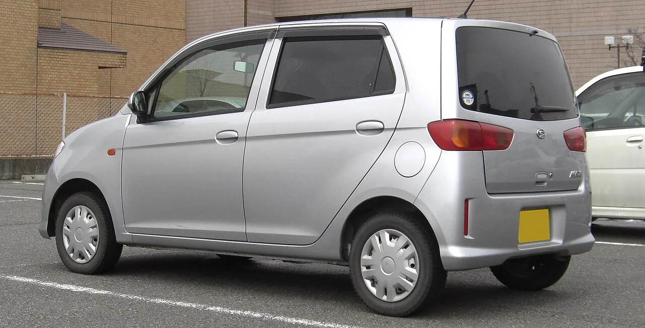 Daihatsu Max L950 / L952 / L960 / L962S, rear