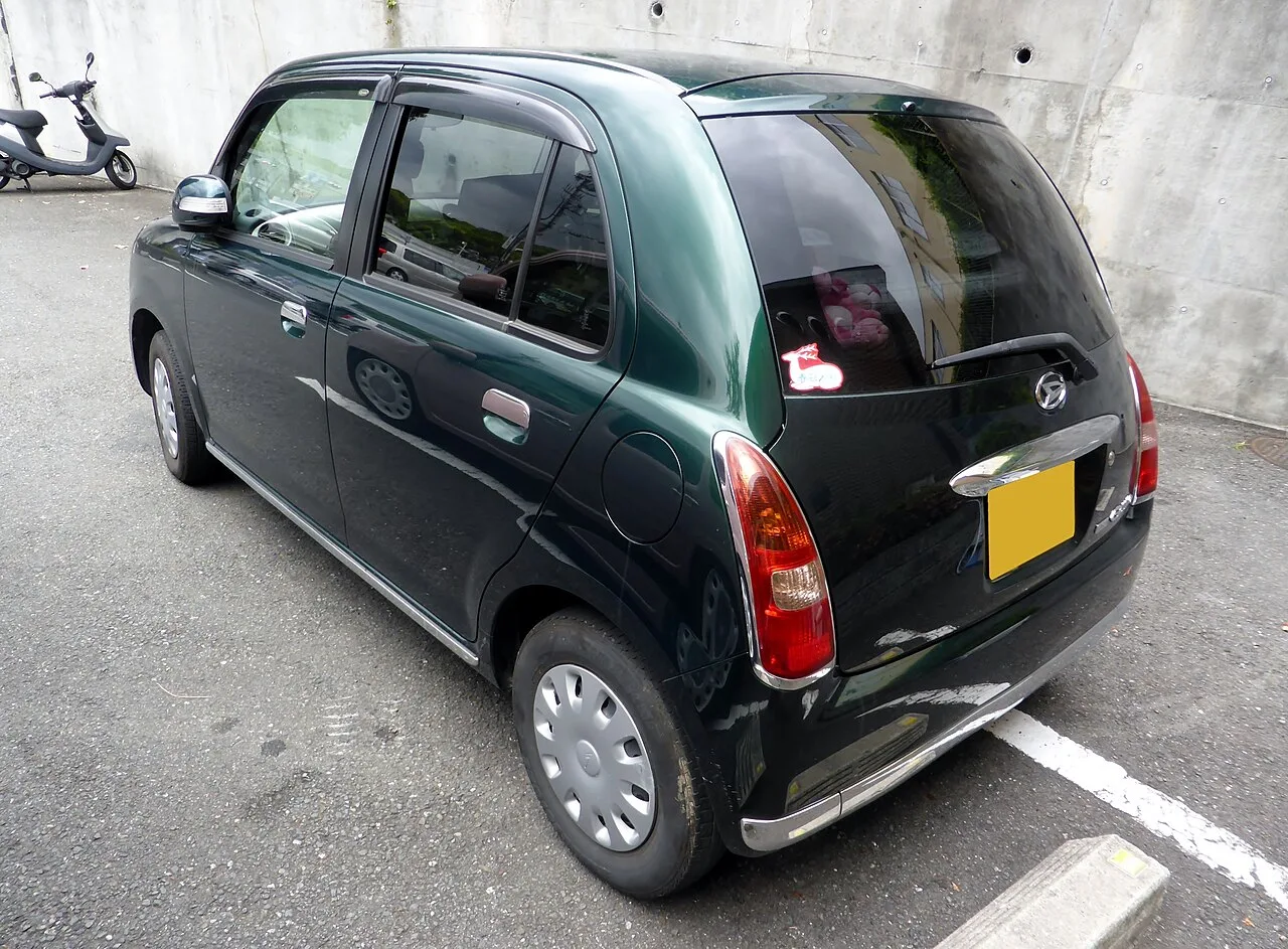 Daihatsu Mira / Cuore L500/L501, rear