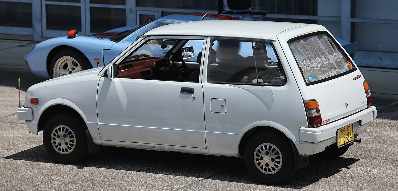 Daihatsu Mira / Mira Cuore L55 / L60, rear