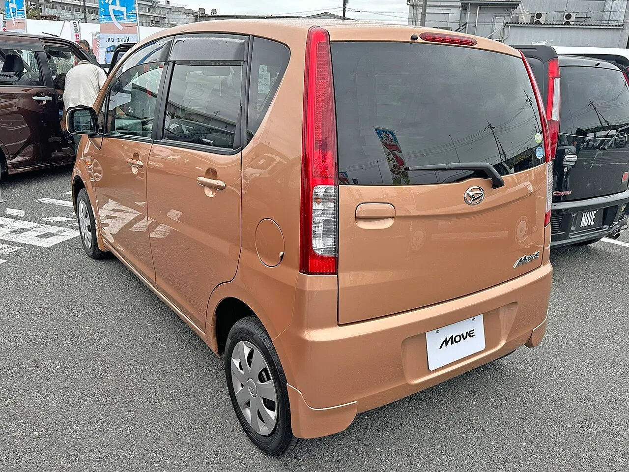 Daihatsu Move L175/L185, rear