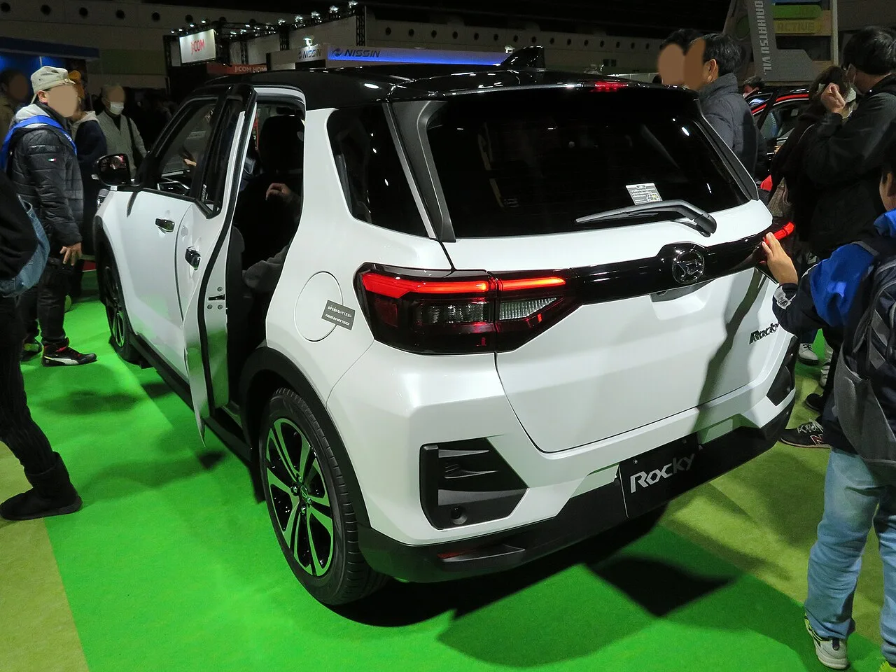 Daihatsu Rocky A200 / Toyota Raize / Subaru Rex / Perodua Ativa, rear