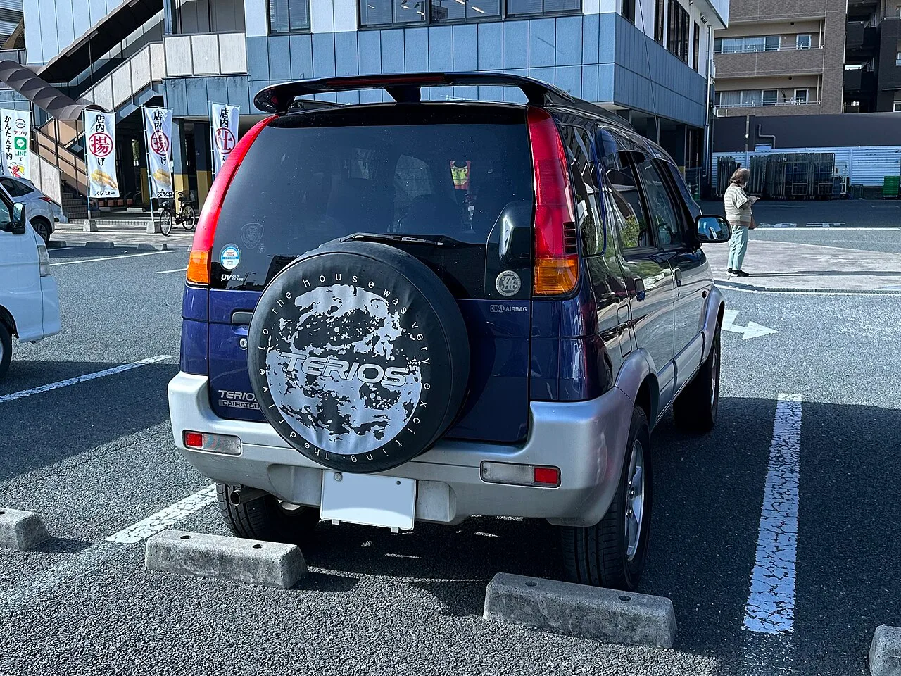 Daihatsu Terios J100, rear