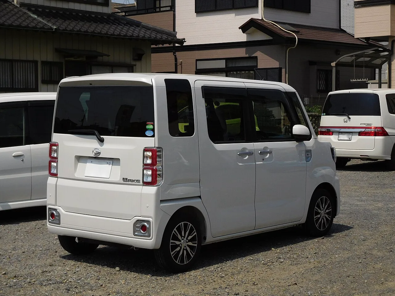 Daihatsu Wake LA700S / LA710S, rear