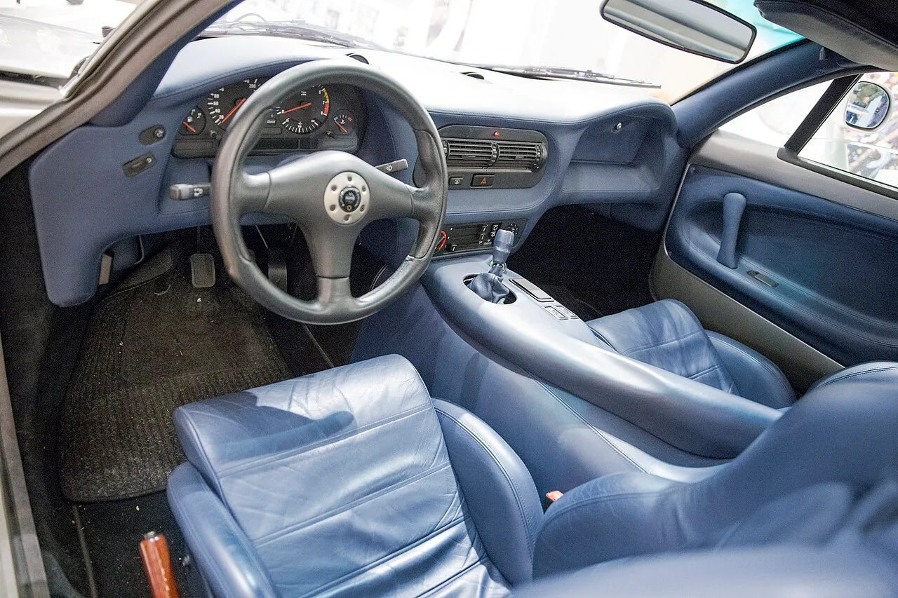 De Tomaso Guarà, interior