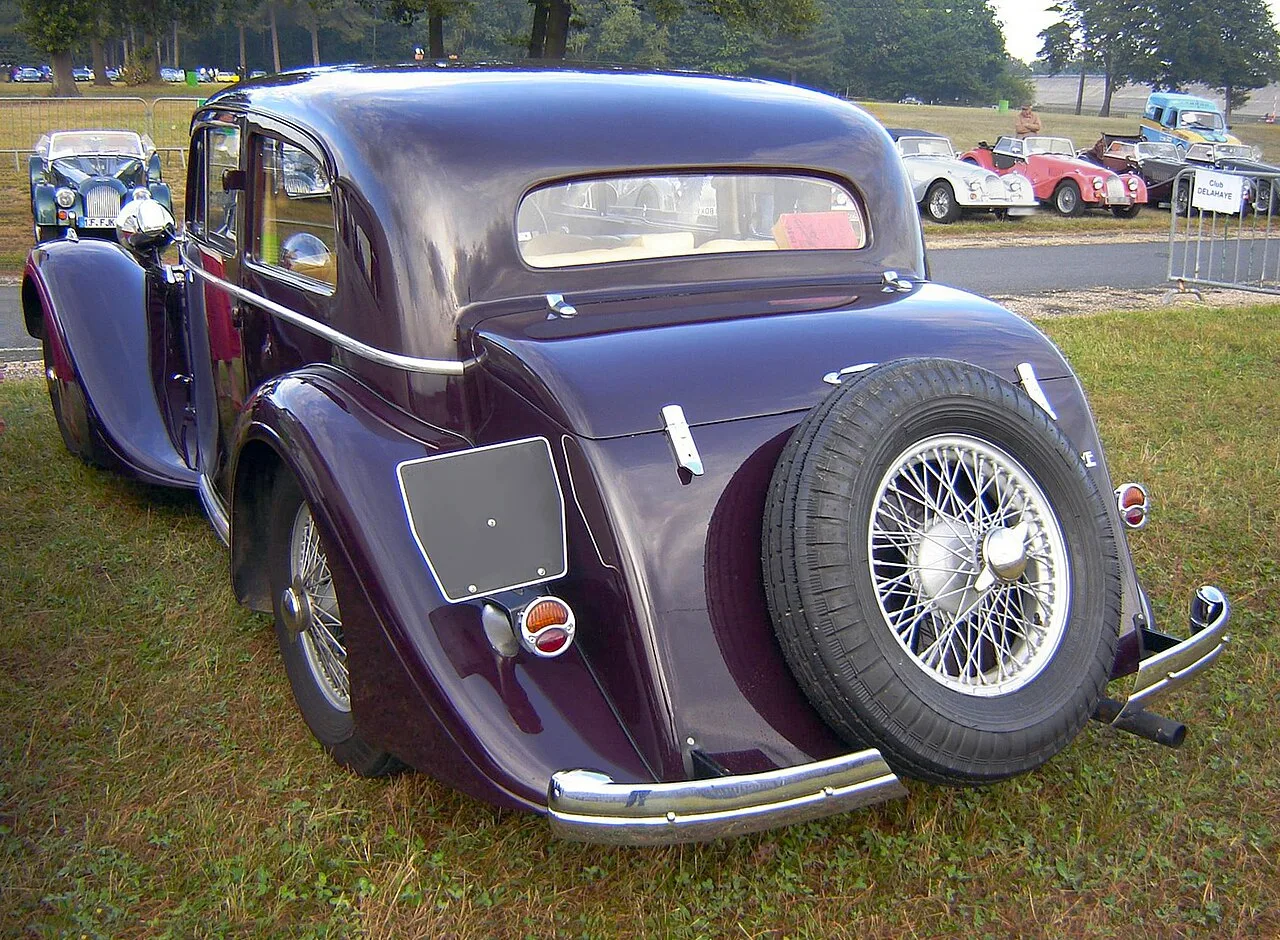 Delahaye 135/138/148/168, rear