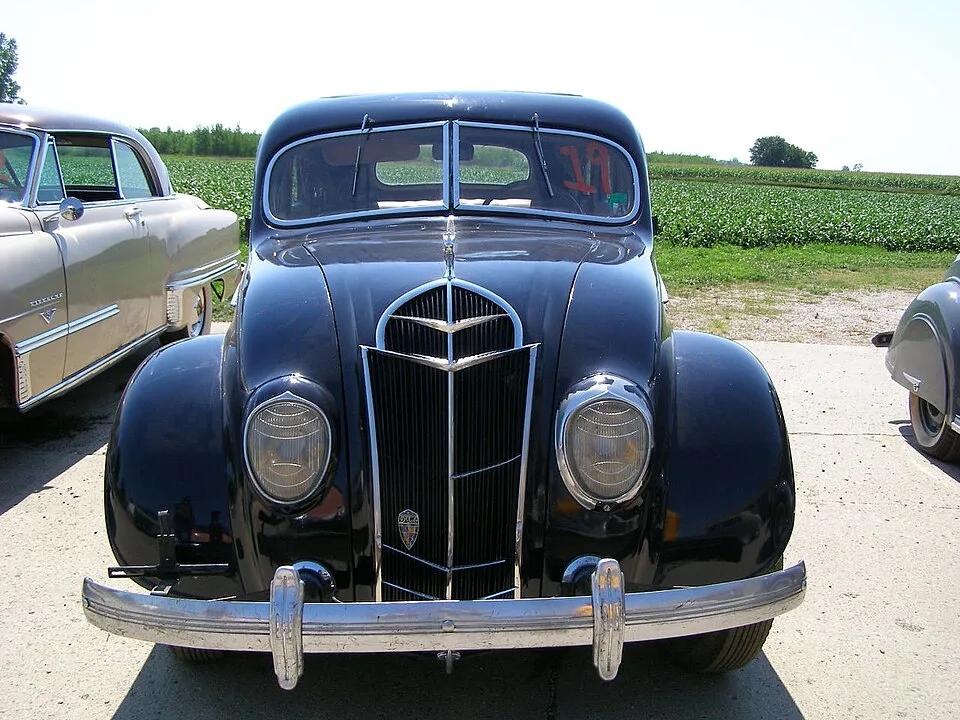 DeSoto Airflow, interior