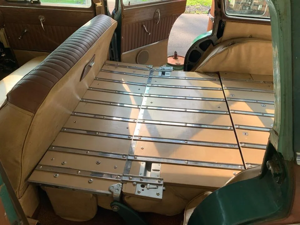 DeSoto Firedome, interior