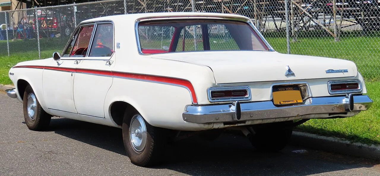 Dodge 440 and 440, rear