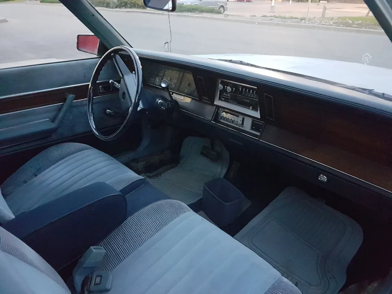 Dodge Aries, interior