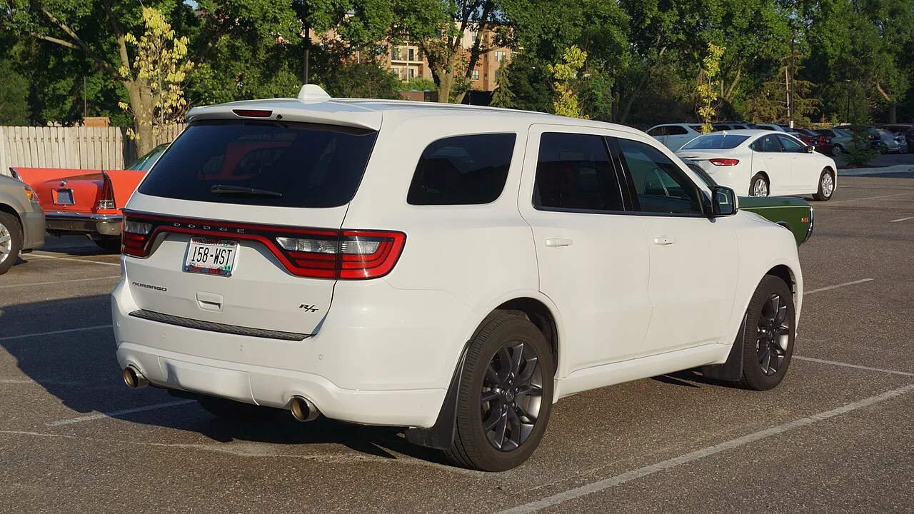 Dodge Durango, rear
