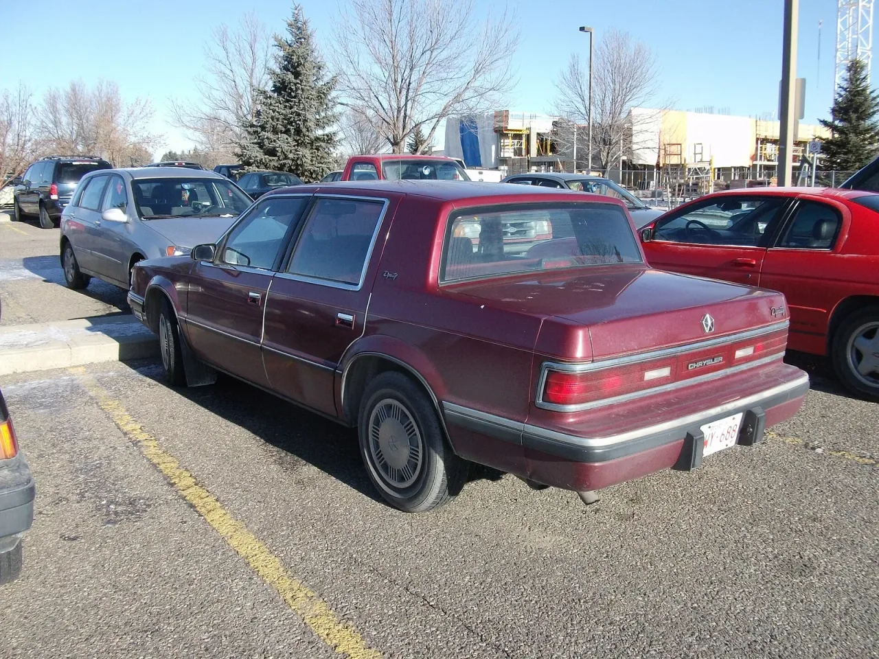 Dodge Dynasty, rear