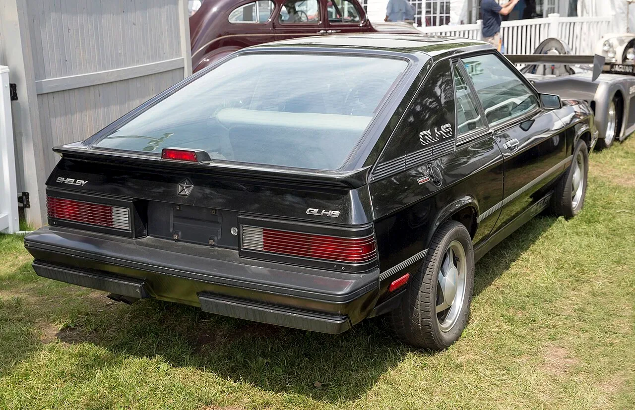 Dodge GLH-S, rear