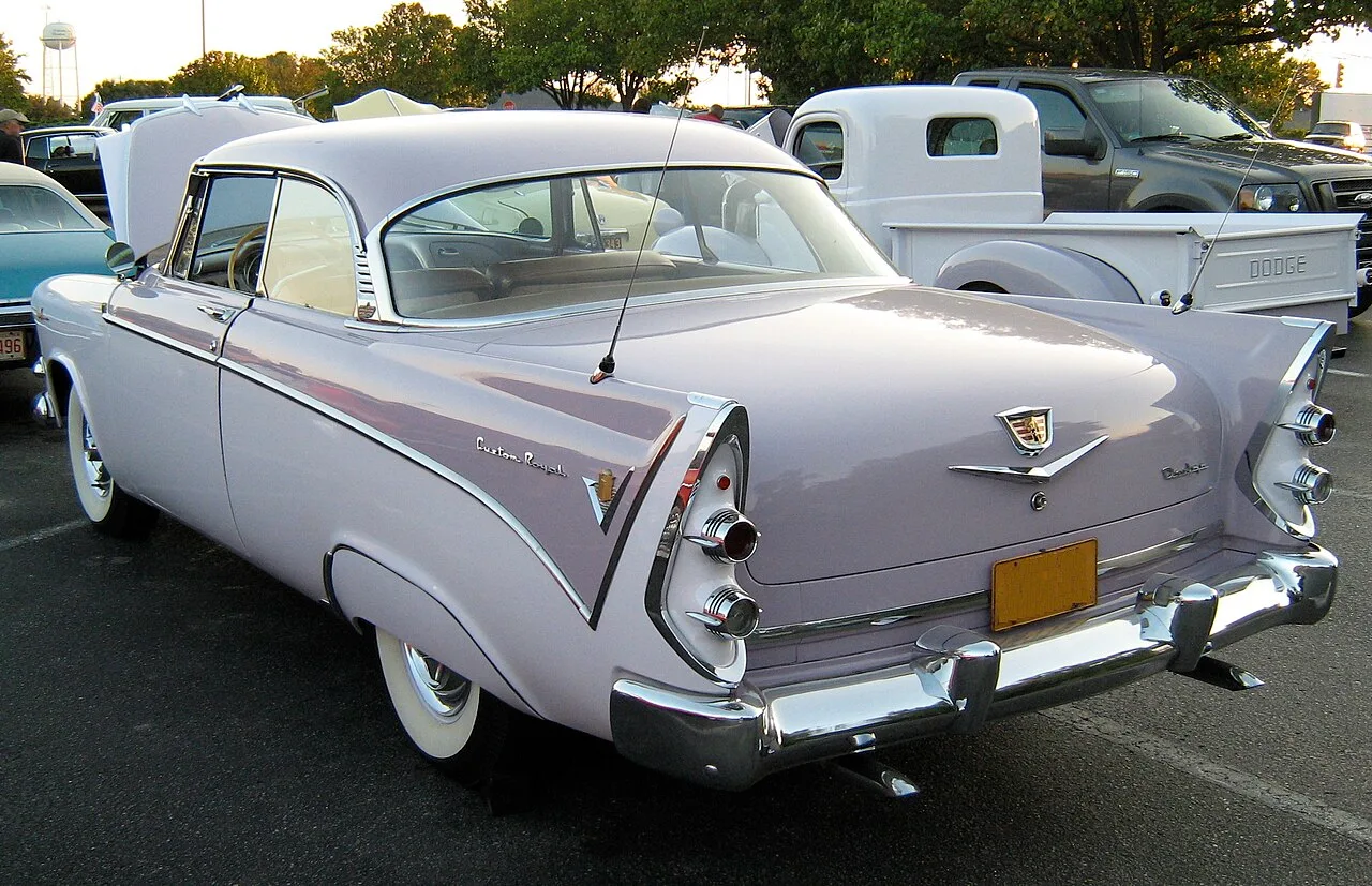 Dodge La Femme, rear