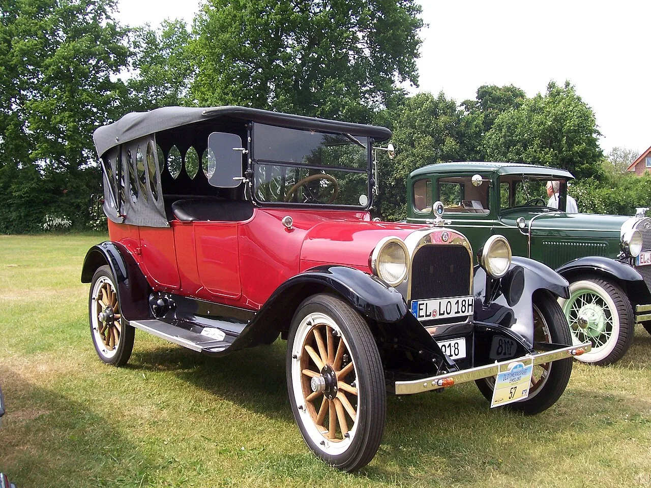 Dodge Model 30, rear