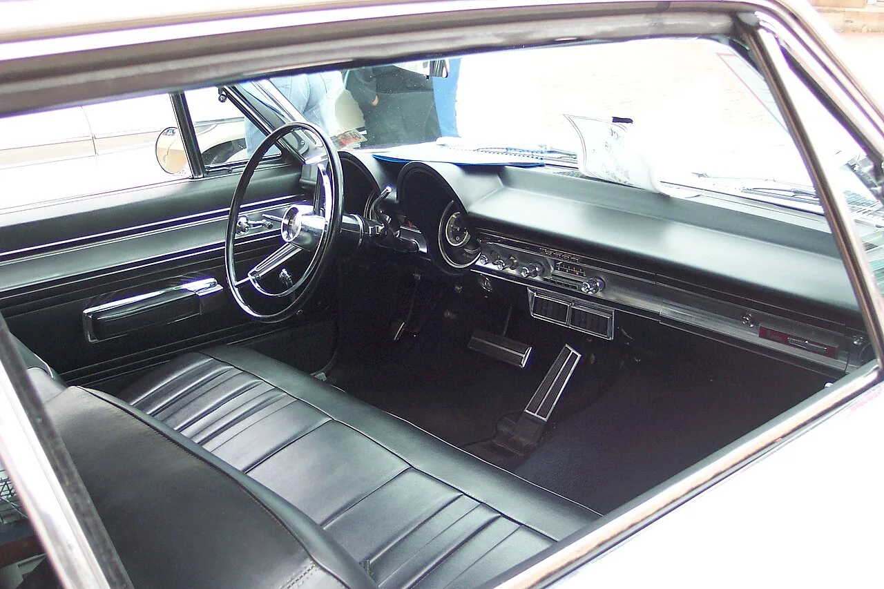 Dodge Monaco, interior